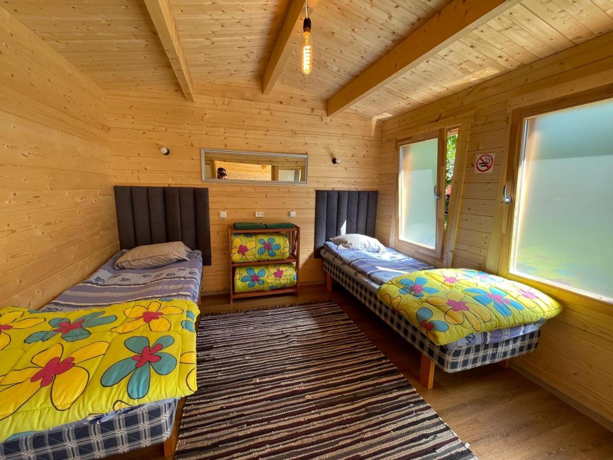Aleksandri Guesthouse Pärnu Eksteriør bilde